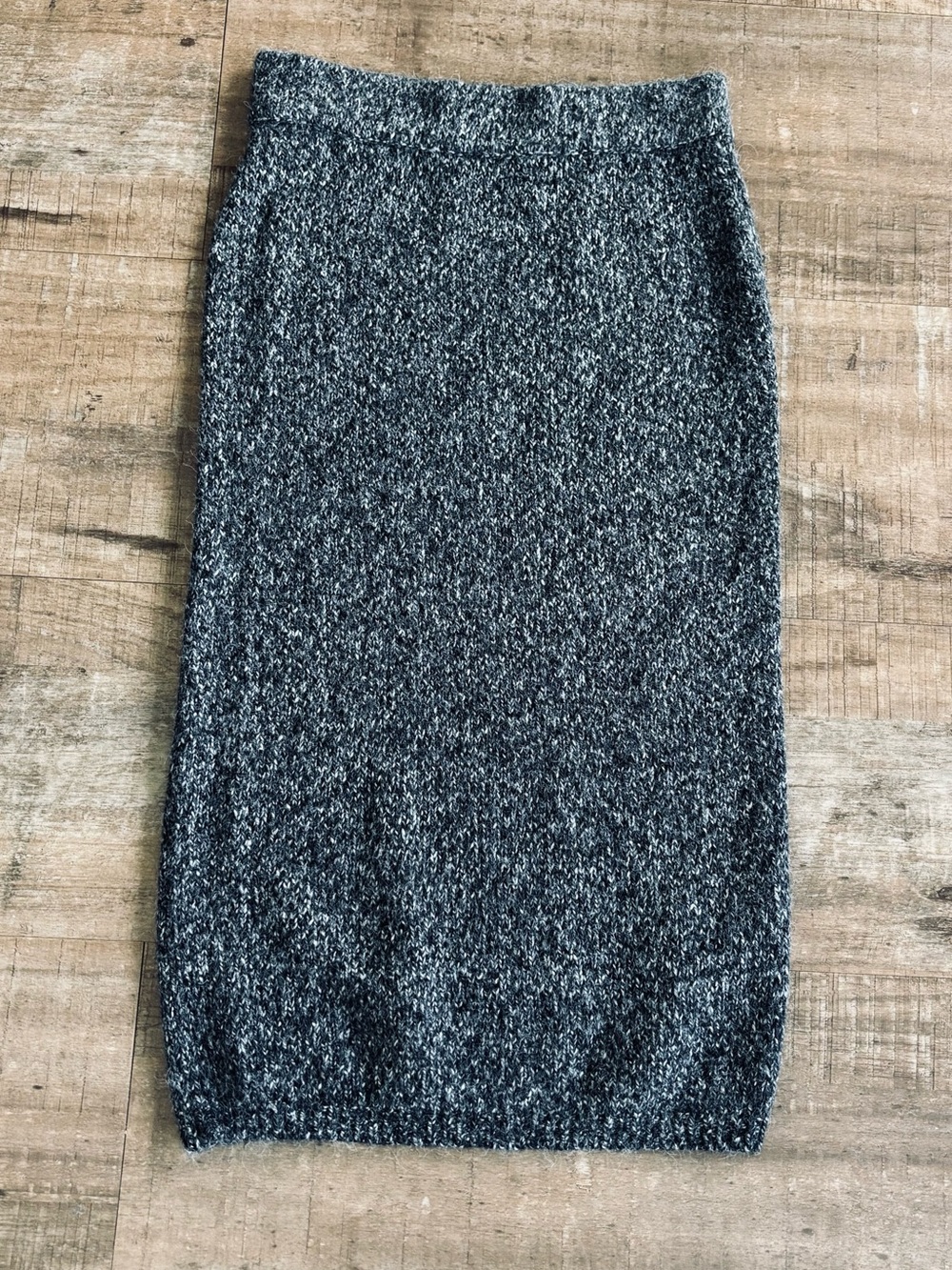 Lanvin 100% Wool Black Heathered chunky knit pencil skirt size Large